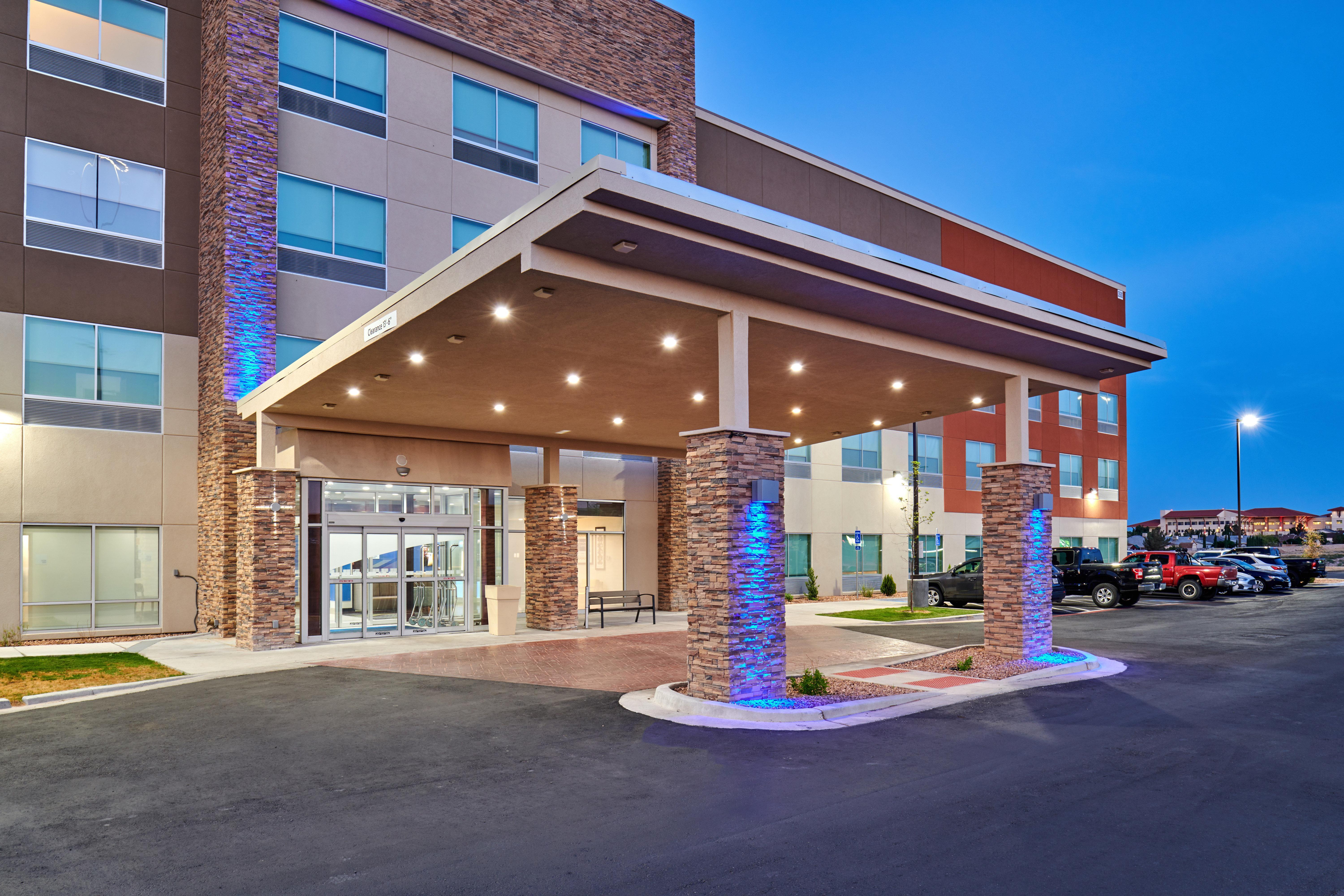 Holiday Inn Express & Suites El Paso East-Loop 375 By Ihg Dış mekan fotoğraf