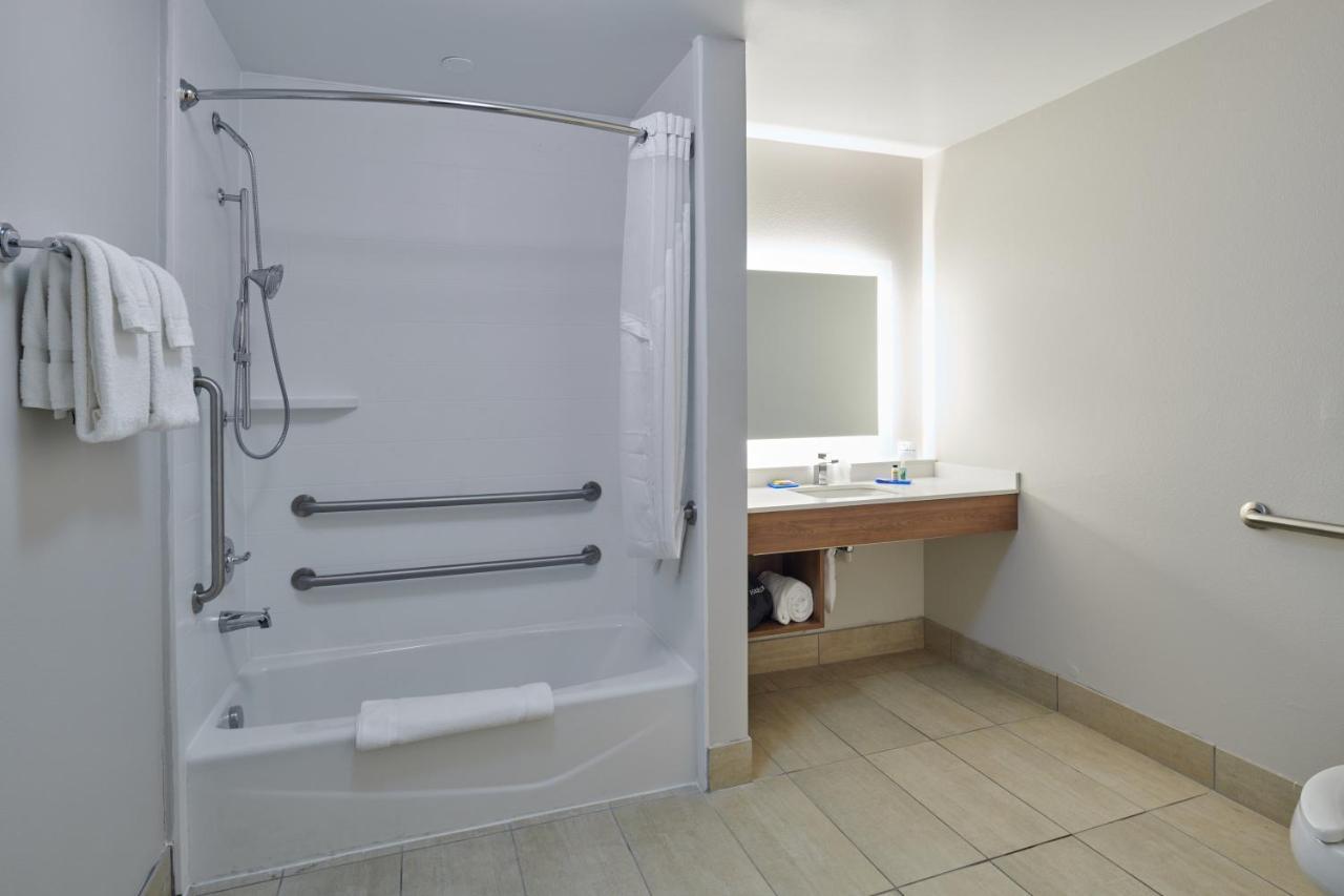 Holiday Inn Express & Suites El Paso East-Loop 375 By Ihg Dış mekan fotoğraf
